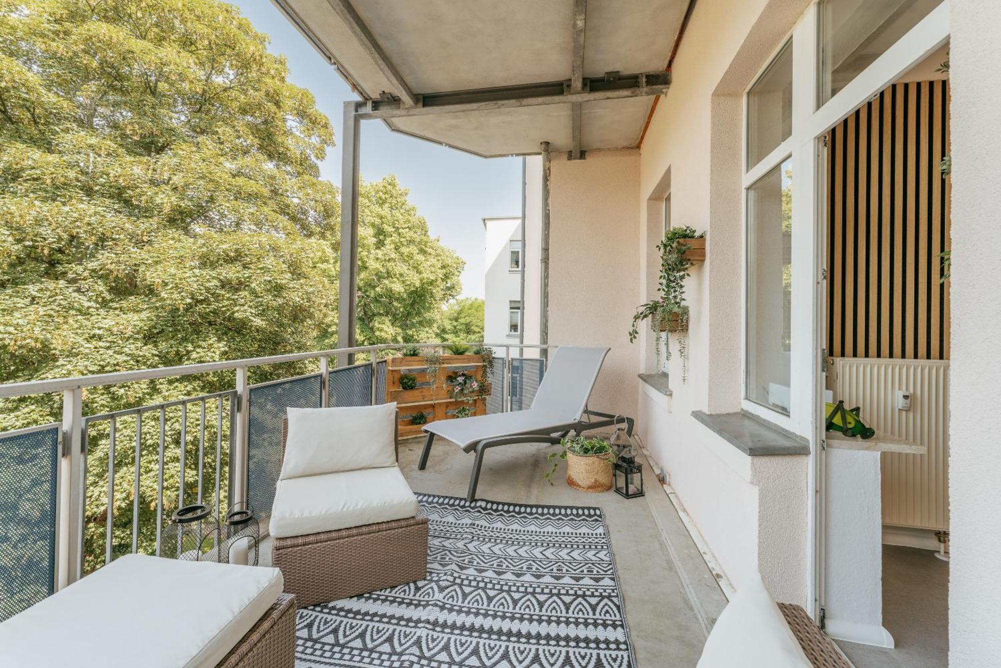 Premium Quartier Clara , Karl Und Fritz Auf Dem Kassberg Mit Eigenem Stellplatz Appartement Chemnitz